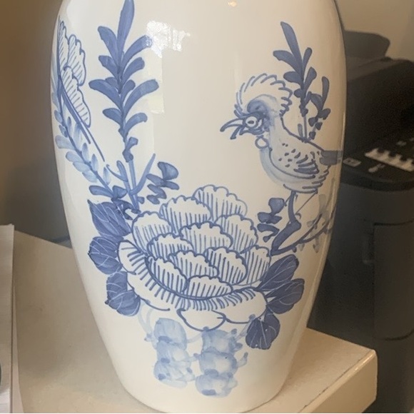 ✨EUC - 3 - Large Fresh Flower Vase’✨ - Picture 9 of 11